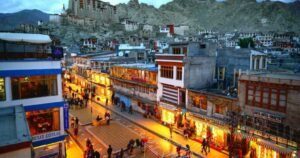 Leh-market6-1024x538